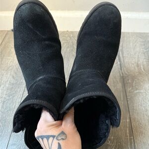 UGG Cory Black Fleece-Lined Boots